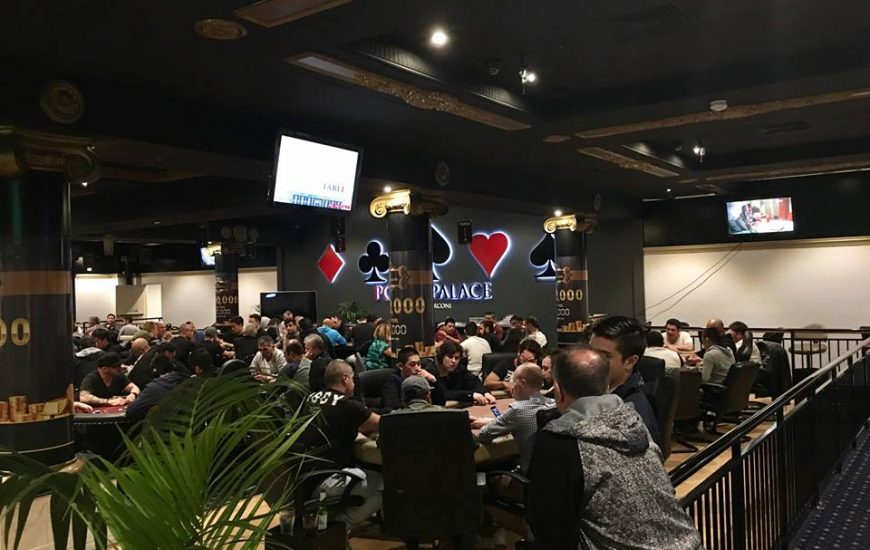 Tips to being a better poker player